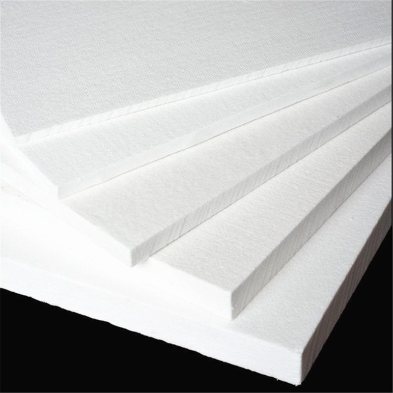 Ceramic fiber board