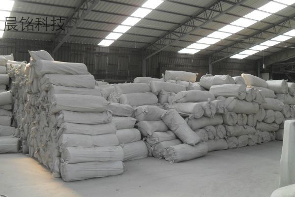 Ceramic fiber roll blanket